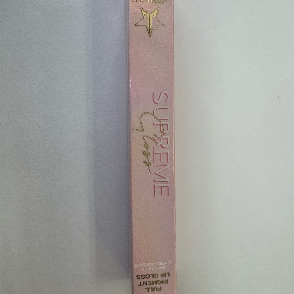 Supreme Gloss Lip Gloss